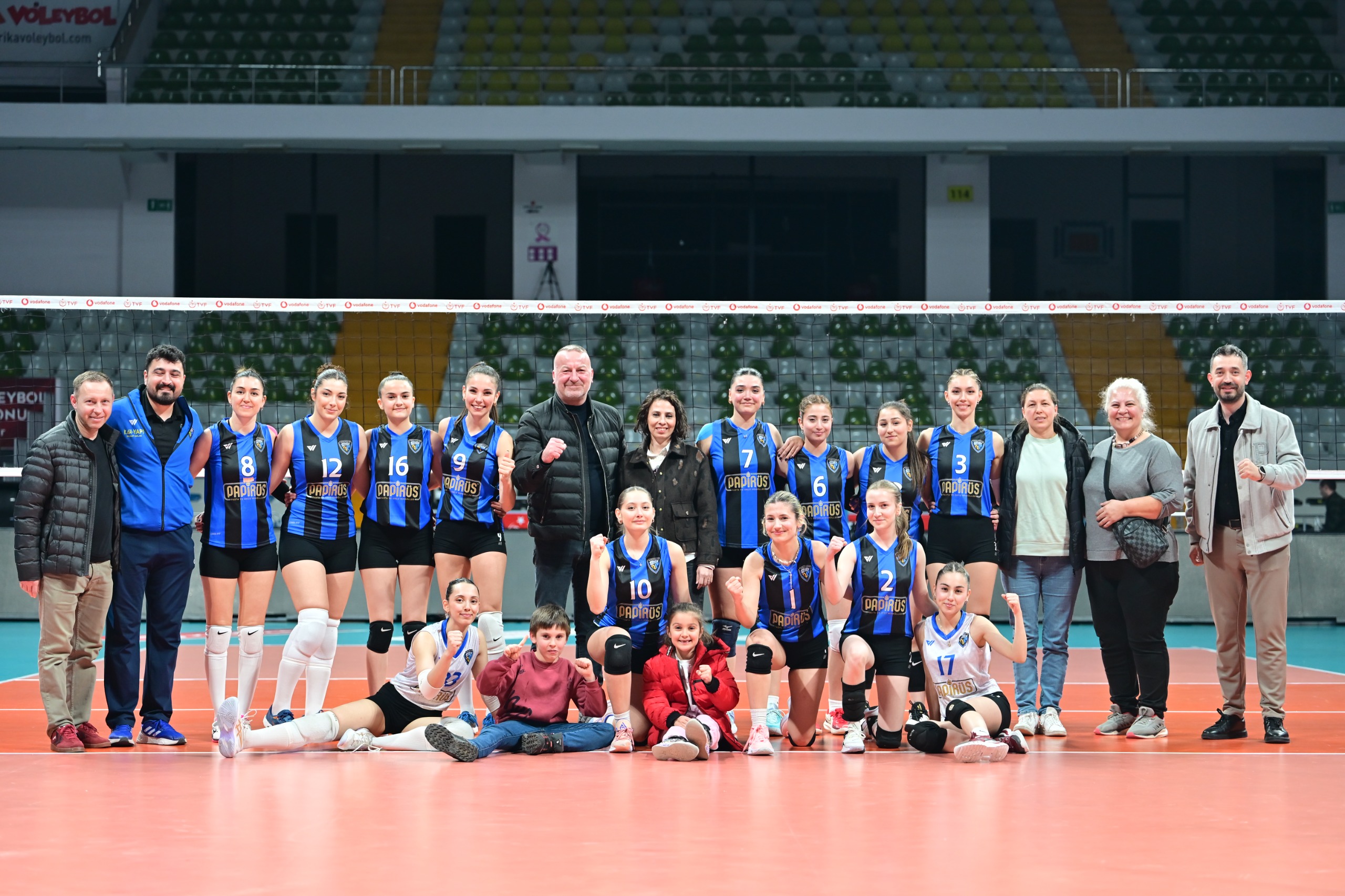 Karacabey Kadın Voleybol Takımı 2. Lig’de Tarih Yazacak