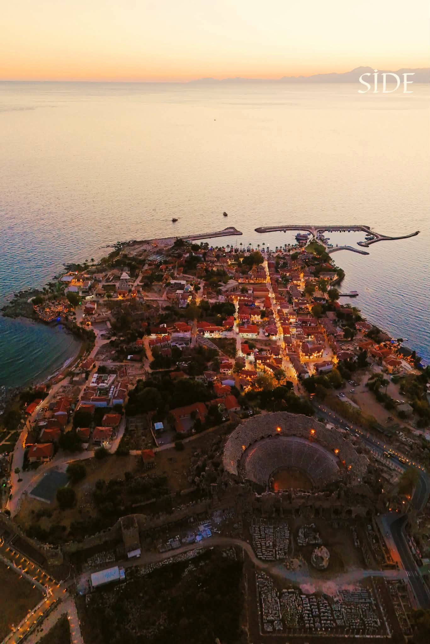 Side Antalya'nın Tarih ve Turizmdeki Gözdesi